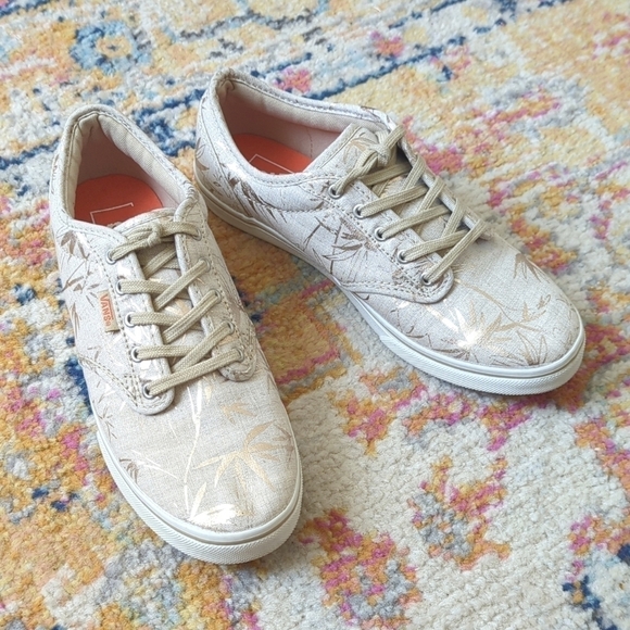 Vans Authentic Atwood Classic Low Linen Metallic Palm Lace Up Sneakers Beige 7 - Picture 1 of 16